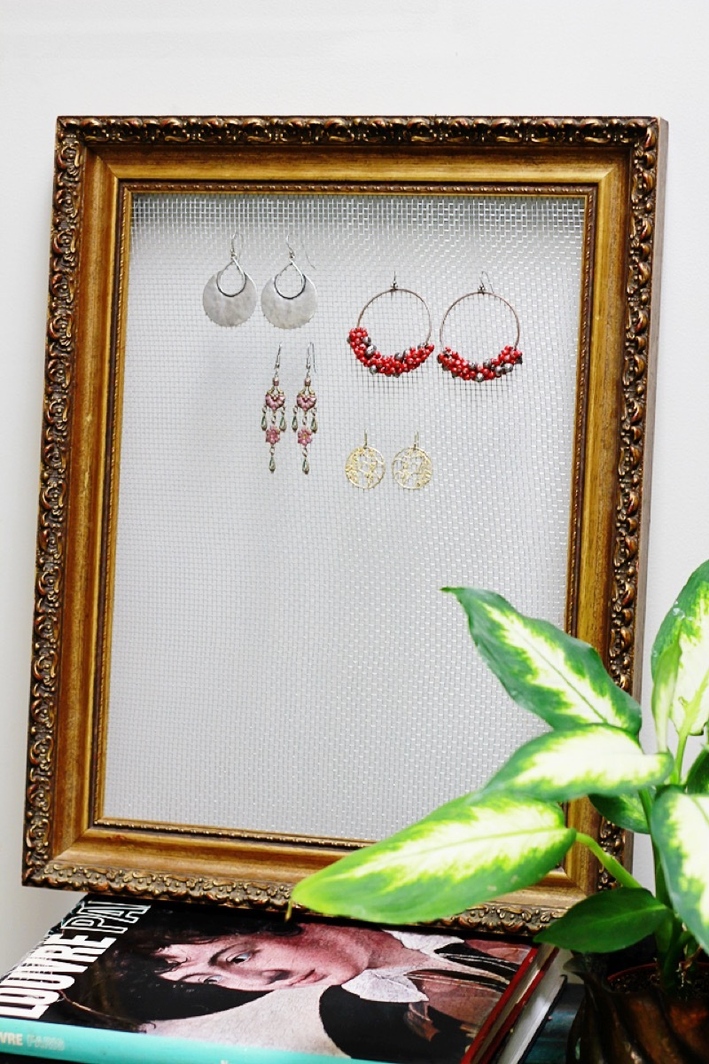 DIY wire and frame earring display.
