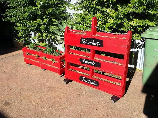 Pallet Vegetable Garden That Moves.