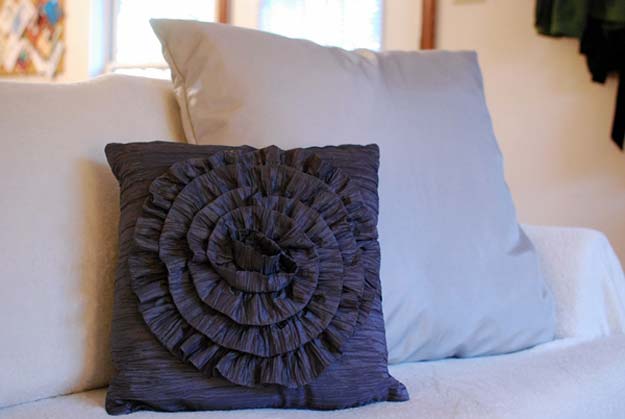 Ruffle pillow cover idea.