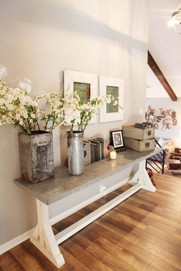 Charming and Inspiring Entry Rustic Decor.