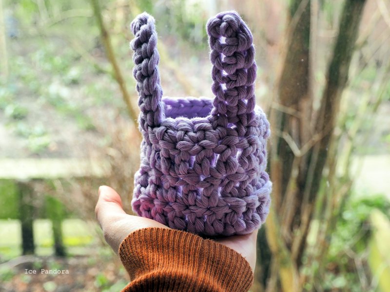 Crochet Bunny Basket.