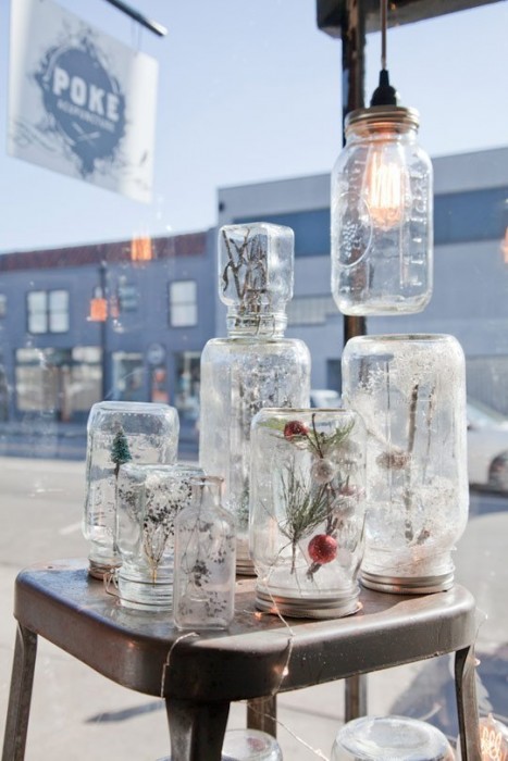 How to Make Mason Jar Snow Globes.