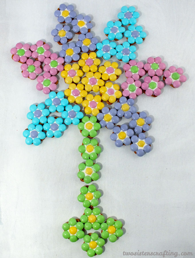 Spring Flower Pretzel Bites.