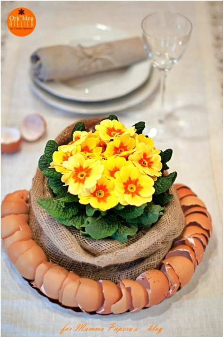 Burlap And Eggshell Centerpiece.