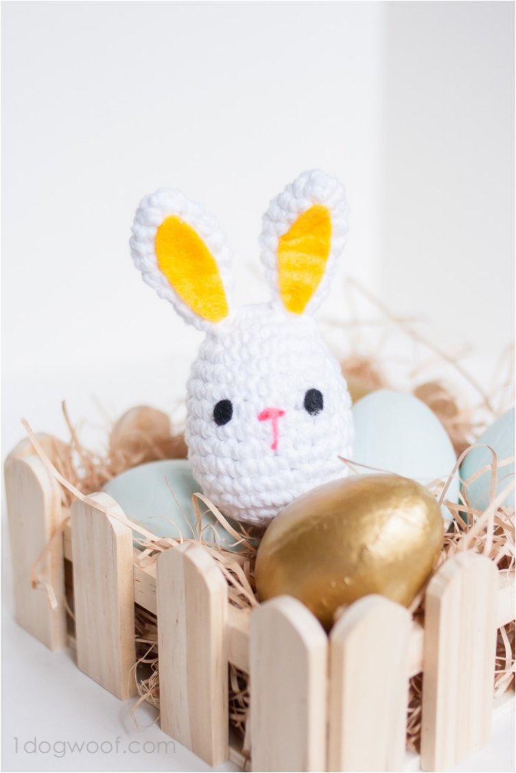 Crochet Easter Bunny Pattern.