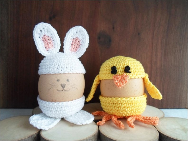 Cute Crochet Egg Holder.