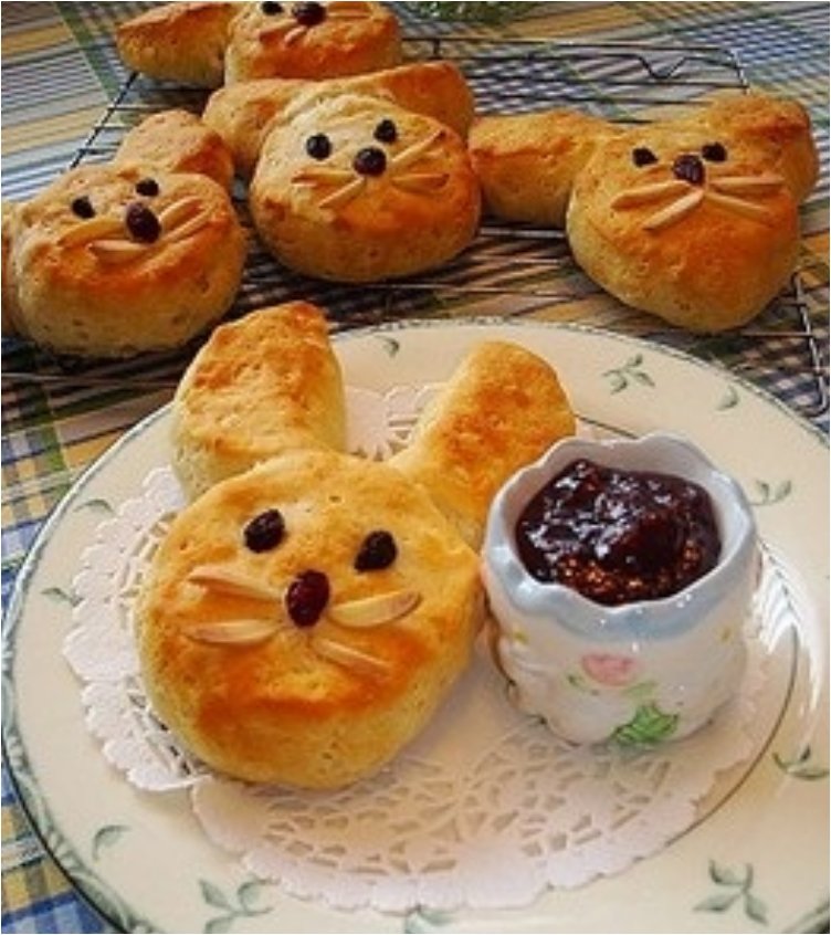 Easter Bunny Biscuits.