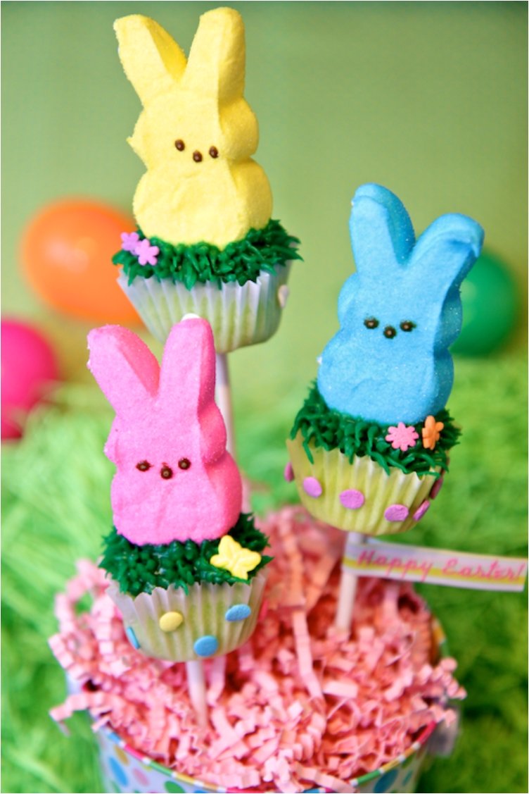 Easter Bunny Mini Cupcake Pops.