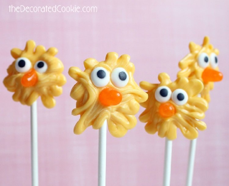 Easy Chick Candy Pops.