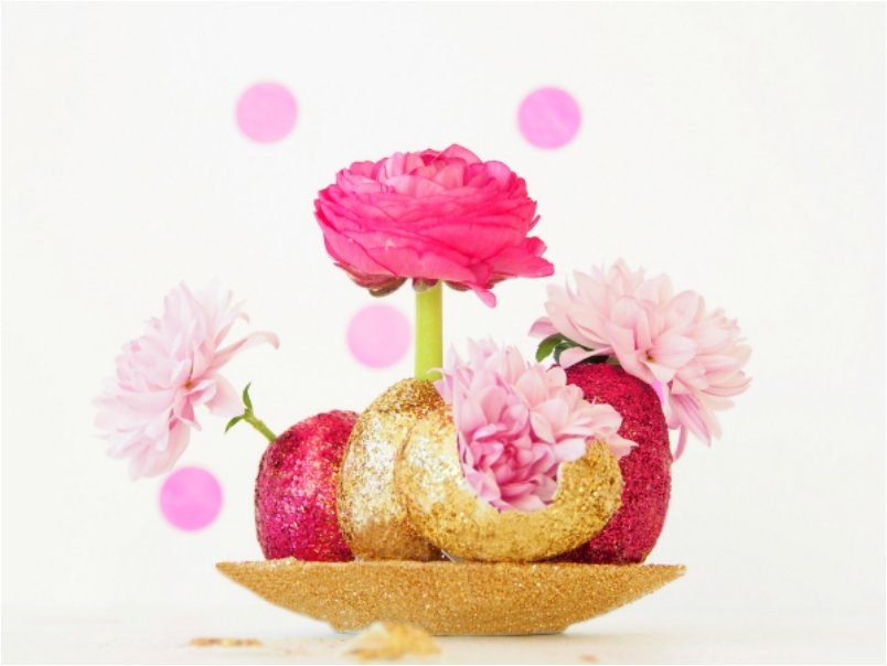 Glittery Egg Centerpiece with Fresh Flowers.