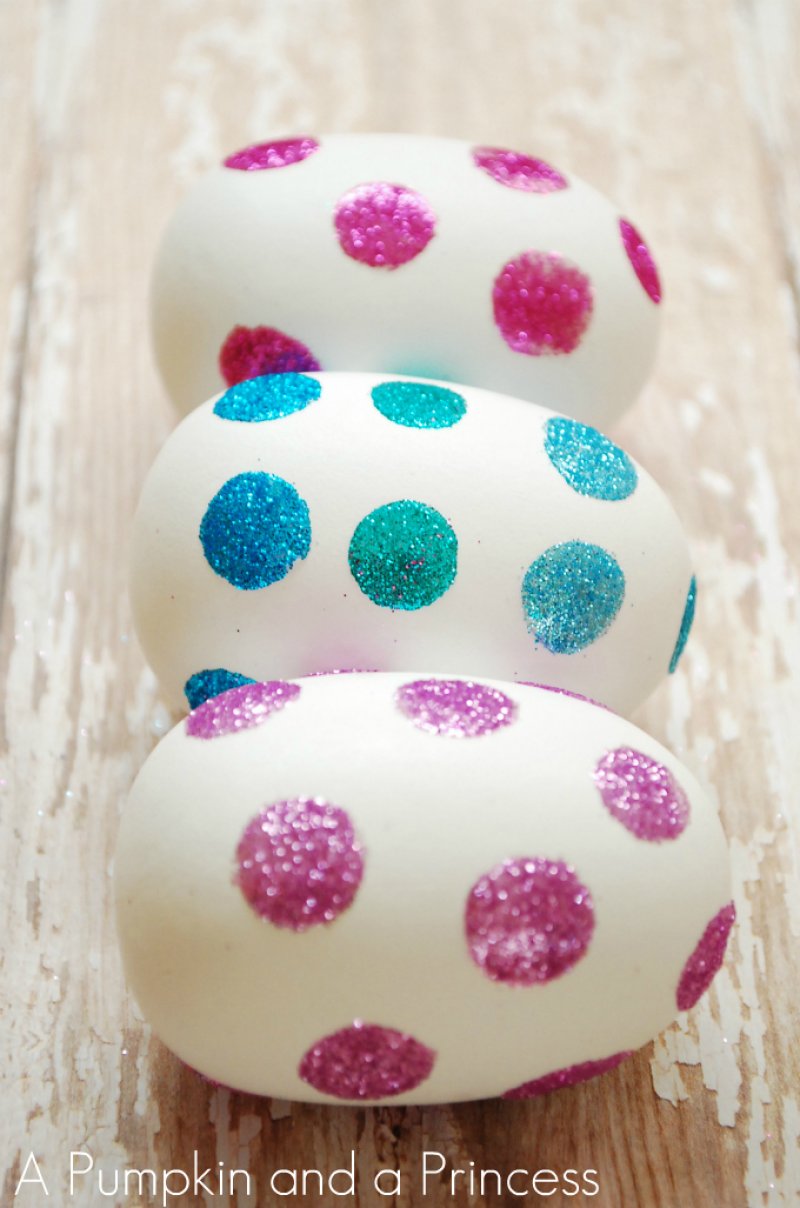 Polka Dot Easter Eggs.