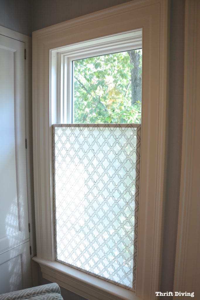 Pretty DIY Privacy Window Screen.