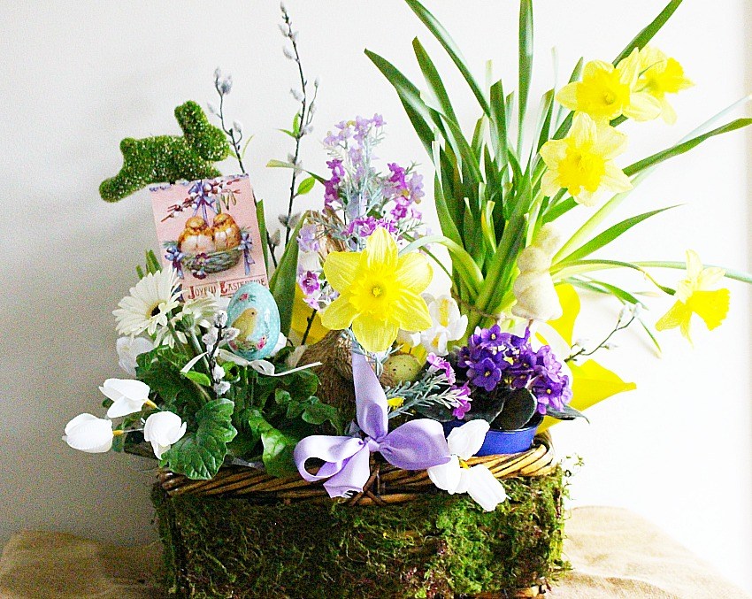 Spring Tablescape.