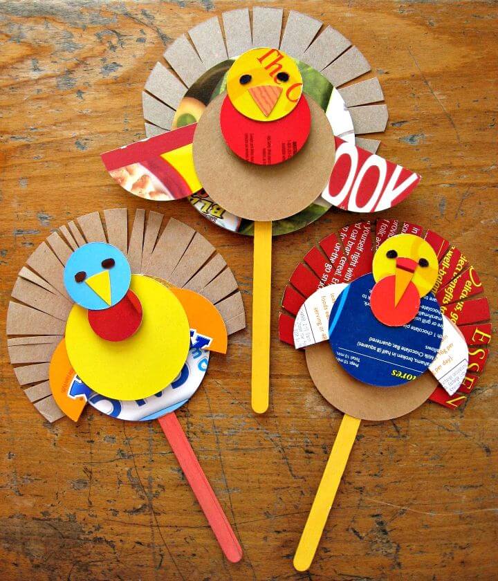 Cereal Box Turkeys Puppets.