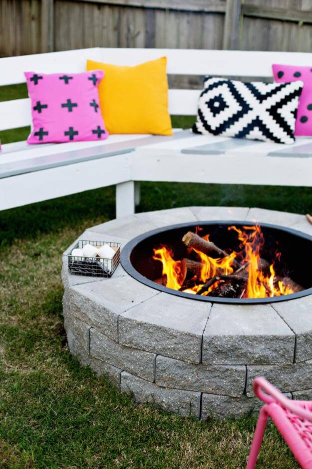 DIY Firepit In 4 Easy Steps.