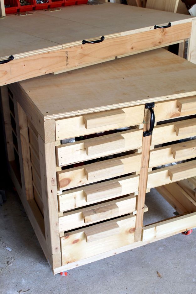DIY Rolling Tables With Storage.