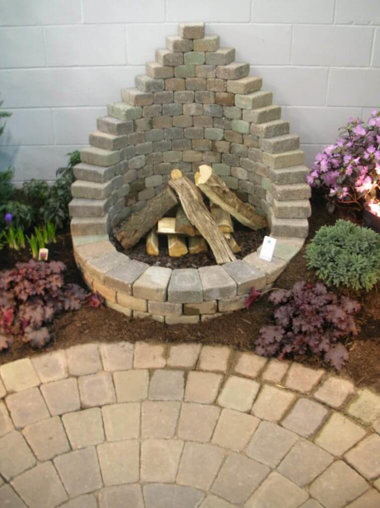 DIY Round Fire Pit.