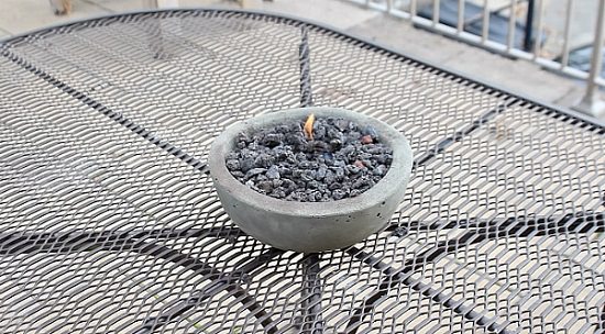 DIY gel fire pit for tabletop.