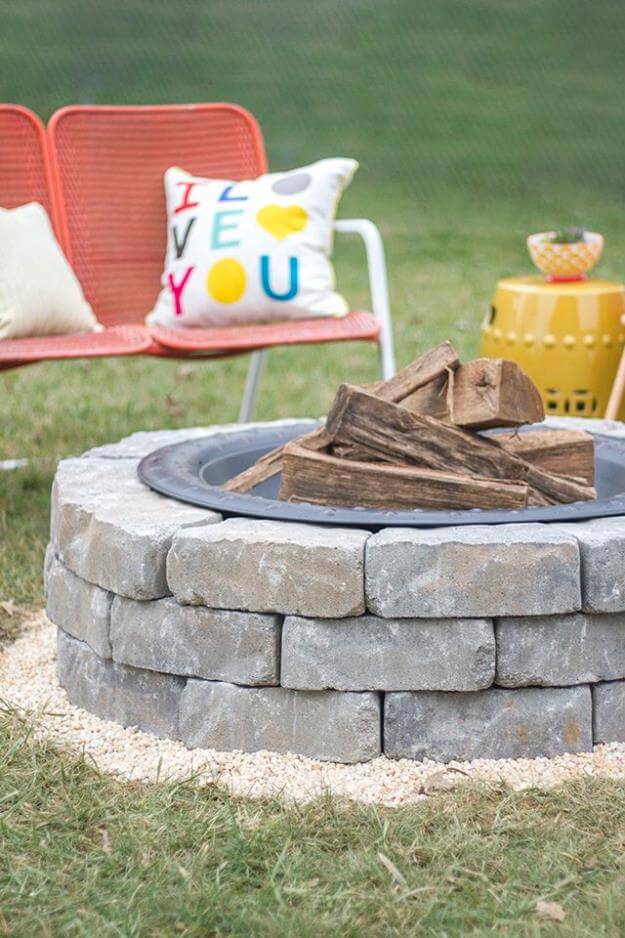Fire Pit With Wall Stones.