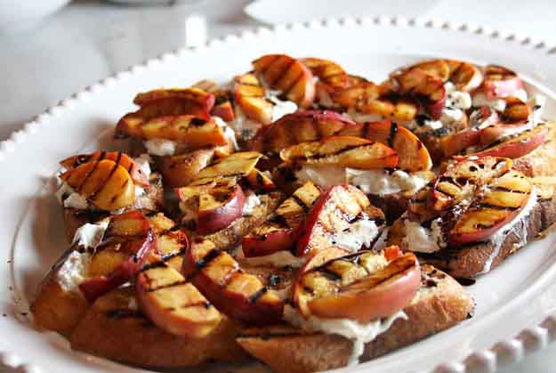 Grilled Peaches & Burrata With Balsamic Reduction.