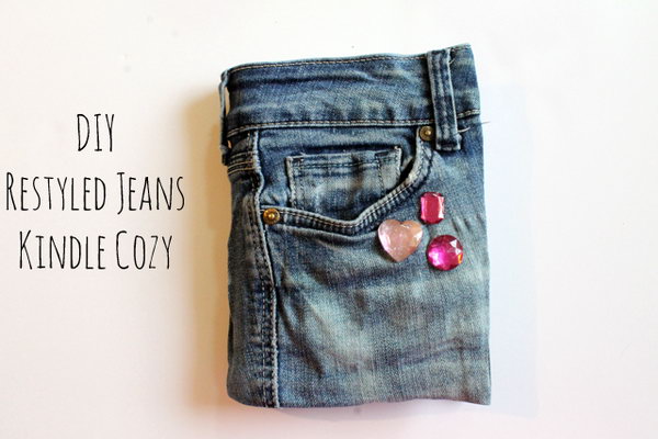No-Sew Recycled Jeans Kindle Cozy.