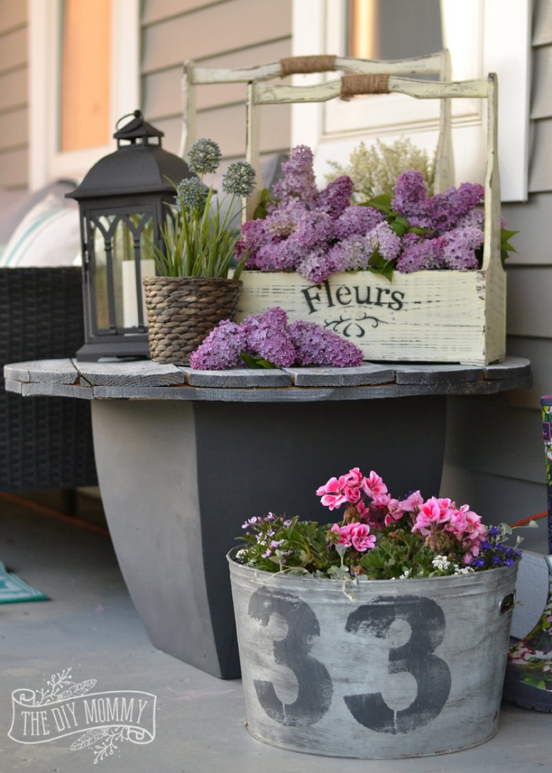 Simple Spring Porch.