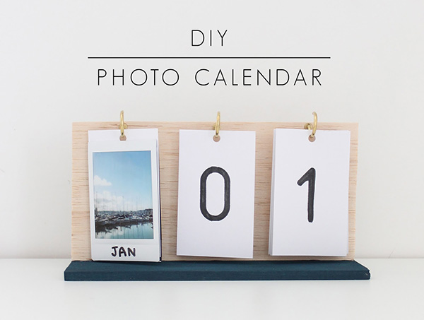Super Easy DIY Photo Calendar.