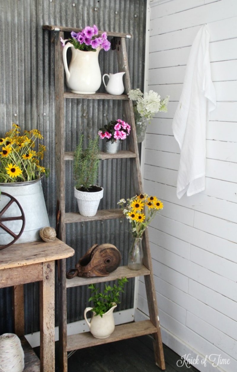 The ladder is a great idea for Spring Porch.