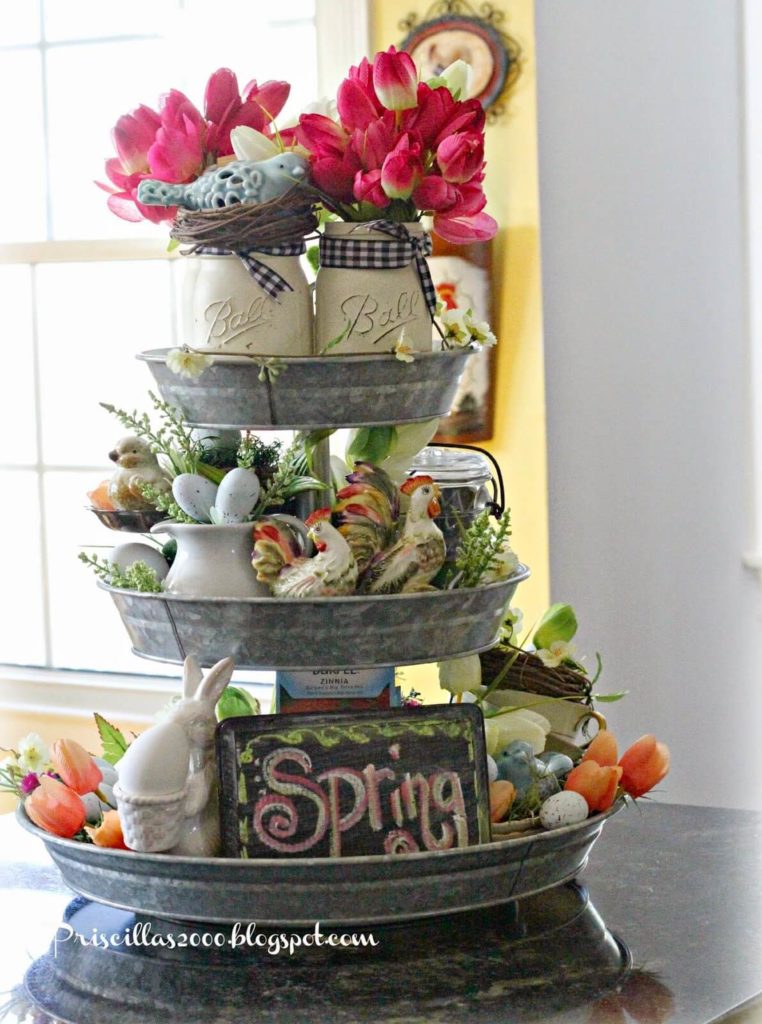 Tiered Stand Makes a Cheerful Display.
