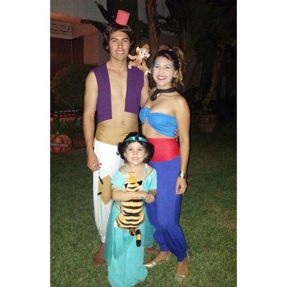 Aladdin family costumes.