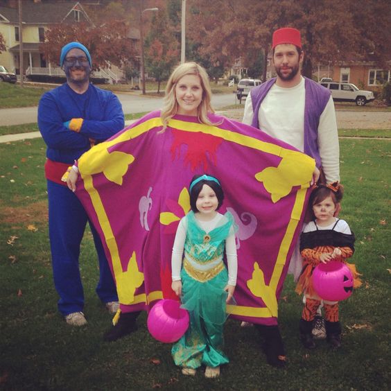 Aladdin themed family costume Halloween costume ideas for families.