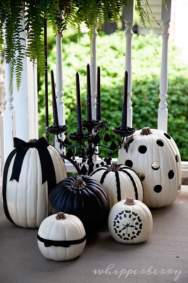 Black & White Pumpkins.