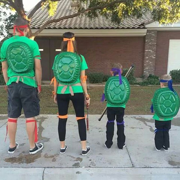 Family Ninja Turtle Costumes.