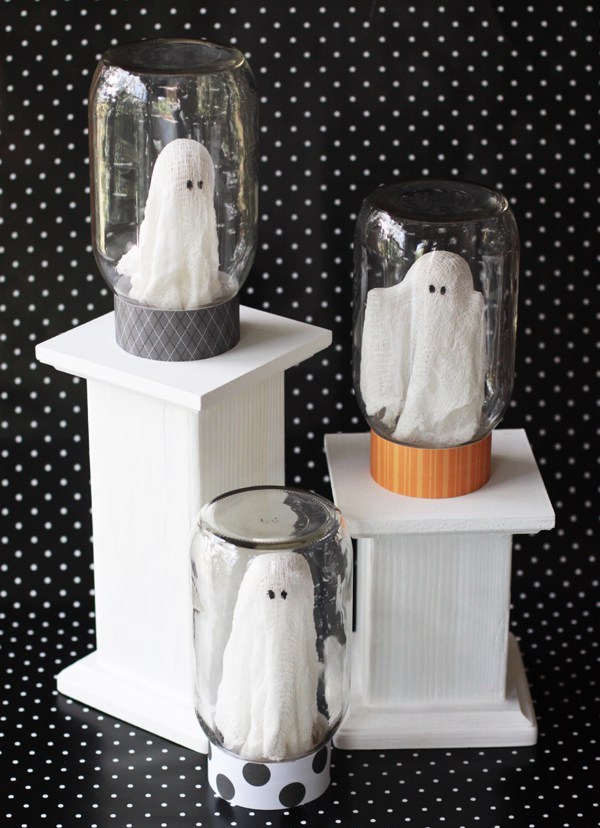 Ghosts in a Jar DIY.