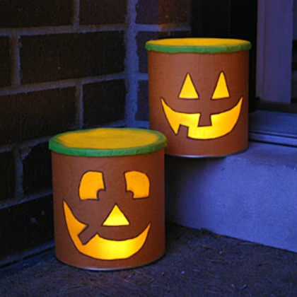 Jack-o-lantern luminaries.