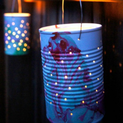 Make these marbled tin can luminaries.