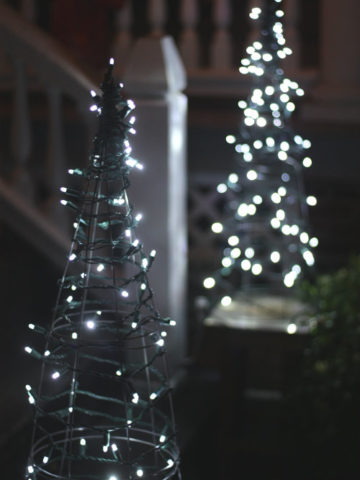 Tomato Cage Christmas Trees.