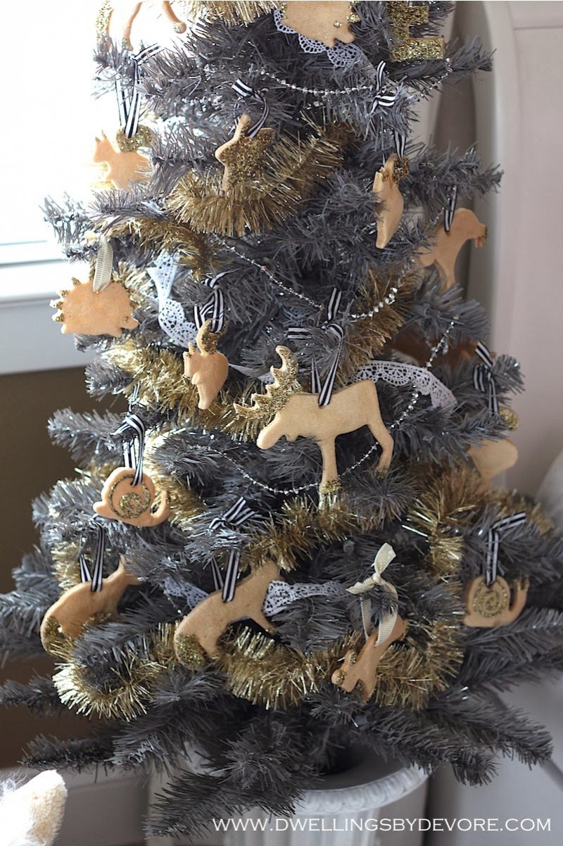 Christmas Tree With Salt Dough Ornaments.