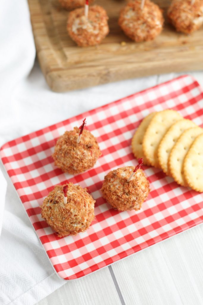 Bacon Cheeseball Bites