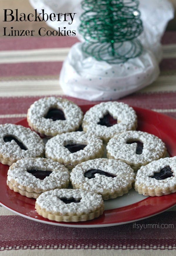 Blackberry Linzer Cookies by It’s Yummi