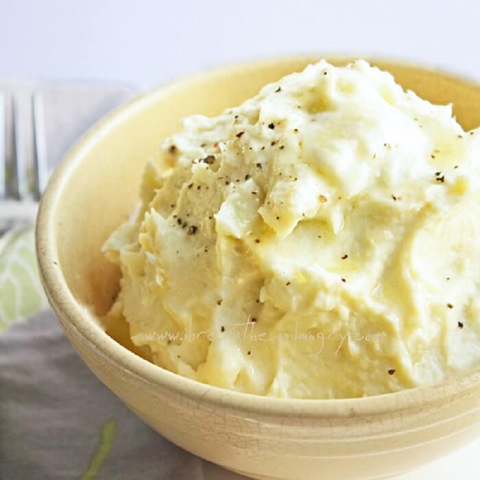 Cheesy Cauliflower Mash