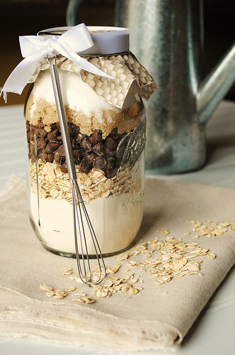 Chocolate Chip and Oatmeal Cookies in a Jar at Mom it Forward