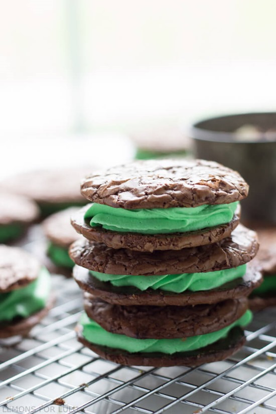 Chocolate Mint Sandwich Cookies by Lemons for Lulu