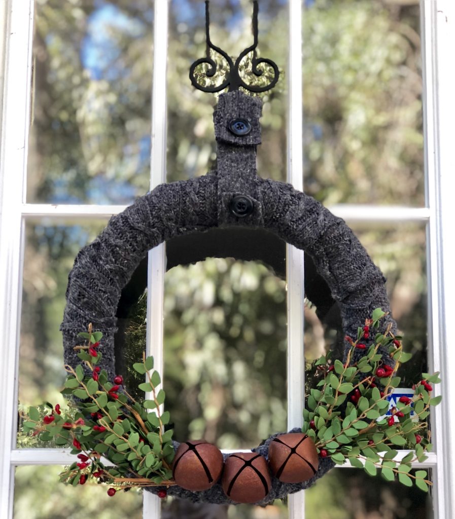 Cozy Christmas Wreath from Cribbs Style