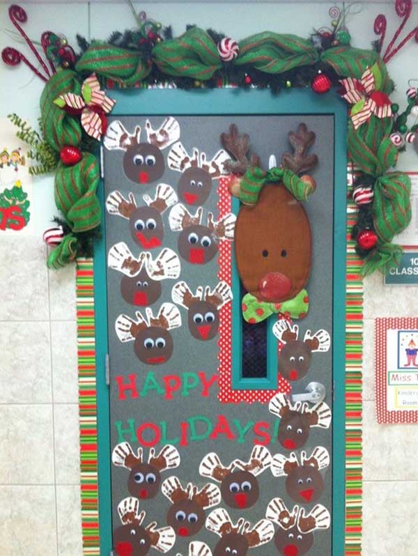 Cute Classroom Christmas Door.