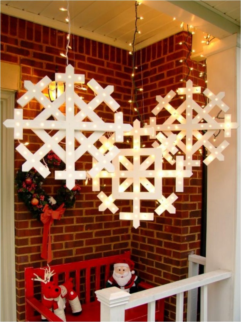 DIY Glowing Wooden Snowflakes