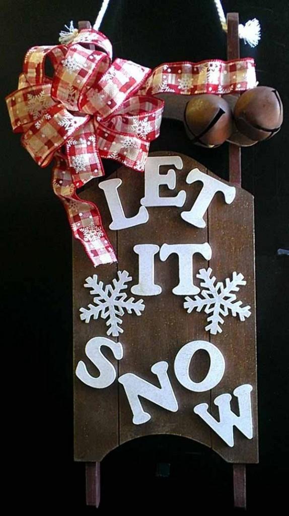 Let it Snow Christmas Door Decor.