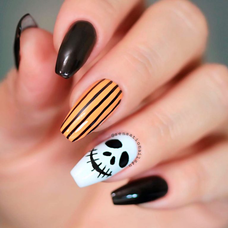 Top 100 Halloween Nail Art designs which are artistic and ...