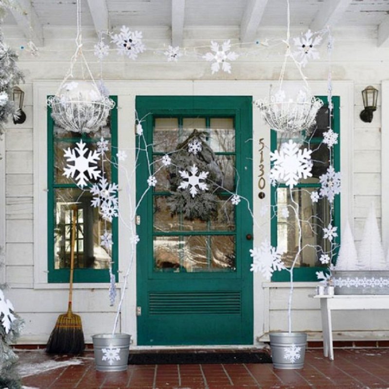 Sea Of Snowflakes Front Door Christmas Decoration.