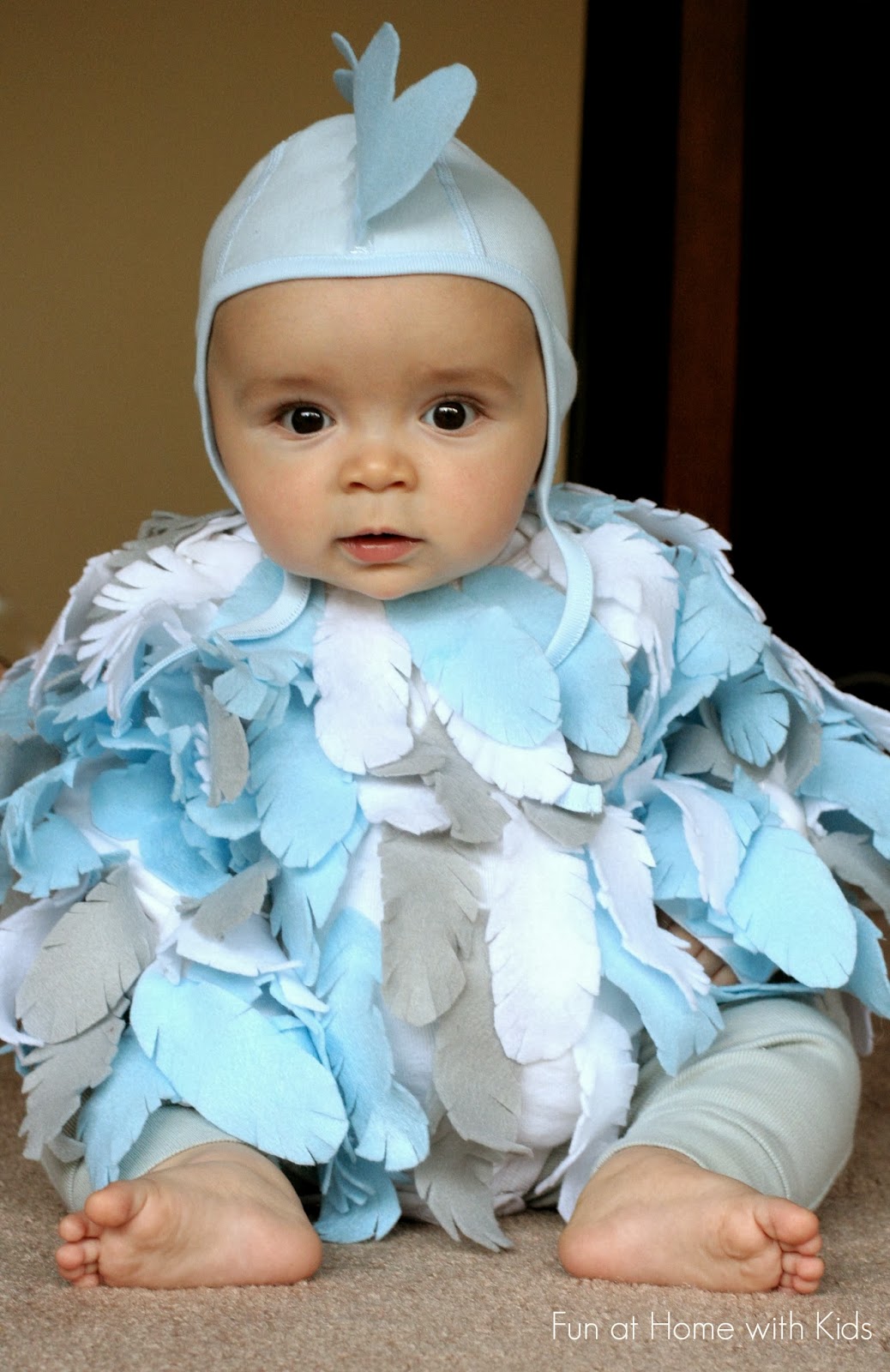 DIY No Sew Baby Chicken Halloween Costume